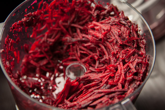 Shredded beets with maple syrup and apple, fresh vegan vegetarian recipes, eat whole foods