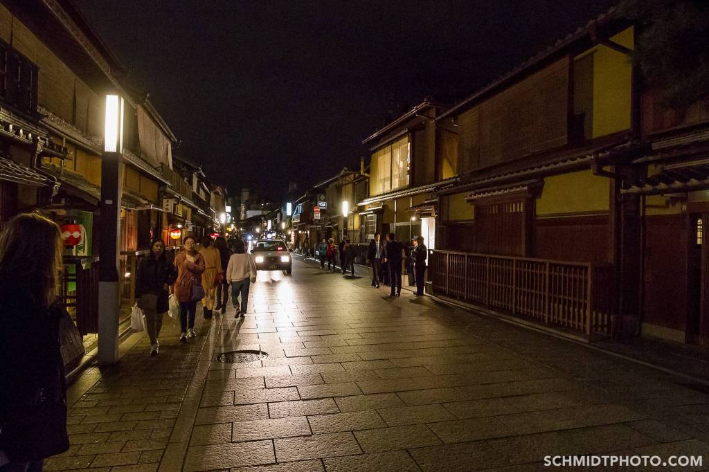 Gion district historical building kyoto tom schmidt - 51