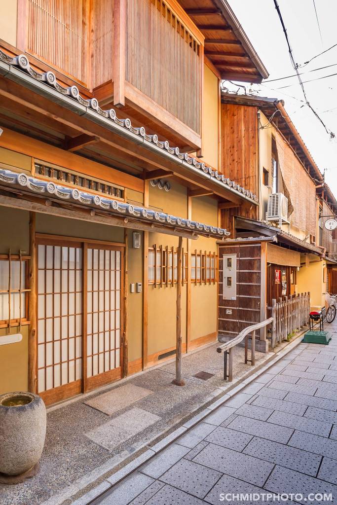 Ponto Cho Alley and Gion Kyoto Eat with Tom - 55