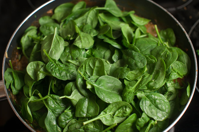 Turn spinach into vegetable lentil and tomato soup