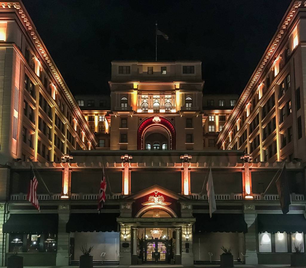 Wander with Tom Travel Blog San Diego Tourism schmidt photo - 12