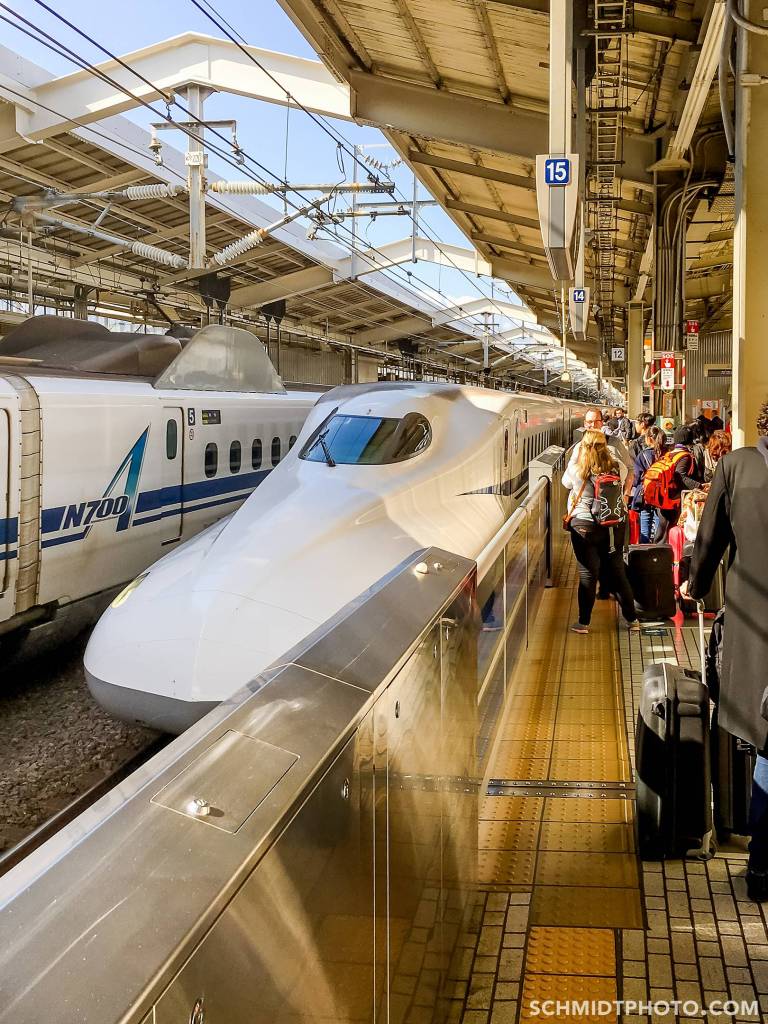 Travel with Tom Kyoto Japan 2016 Shinkansen - 37