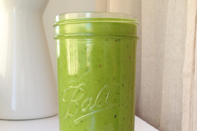 Green Smoothie Recipe – Cucumbers, Avocado, Spinach