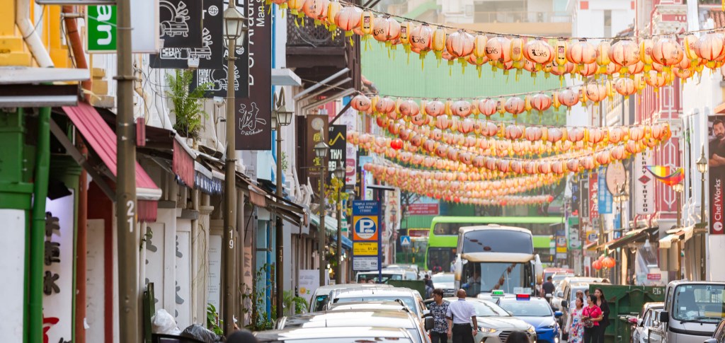 Walking in Singapore&nbsp;(2018)